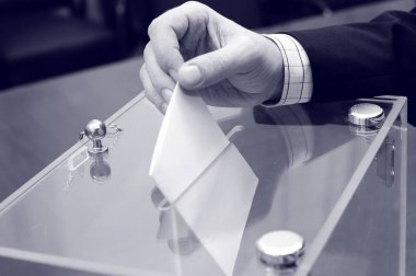 oy sandığı ve eli boş oy içinde seçimler, kavram oylama koyarak görüntüsü