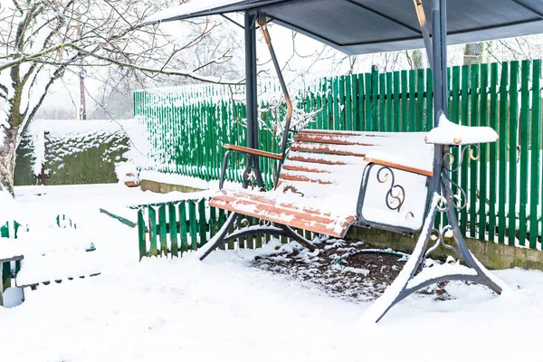 Träbänk Allt Täckt Med Snö Vintern — Stockfoto