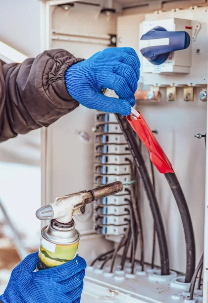 Process Applying Heat Shrink Copper Cable Lugs — Stock Photo, Image