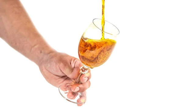 Processo Versare Birra Con Schiuma Bicchiere Vetro Uno Sfondo Bianco — Foto Stock