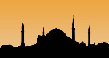 Eski Şehir - Ayasofya Istanbul'da güneş ortamda silüeti. Istanbul eski kasabada birçok cami minareleri silüeti vermek vardır