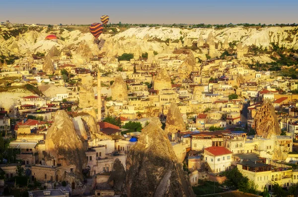 Célèbre Centre Ligatures Ballons Dans Goreme Cappadoce Turquie — Photo