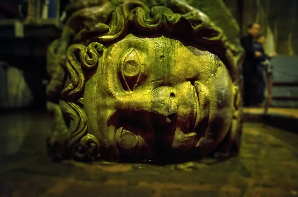 Gorgon Medusa Cisterna Basílica Más Grande Varios Cientos Antiguos Embalses — Foto de Stock