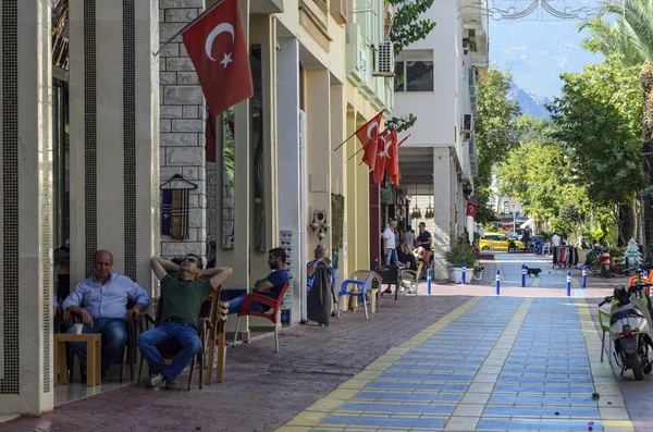 Kemer Turecko Říjen 2017 Procházka Podél Munir Ozkul Liman Street — Stock fotografie