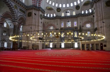 İstanbul - Mayıs 2018: Süleymaniye Camii'nin iç mekanları