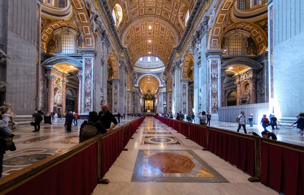 Рим Марта 2019 Внутри Базилики Святого Петра Сан Пьетро Ватикане — стоковое фото