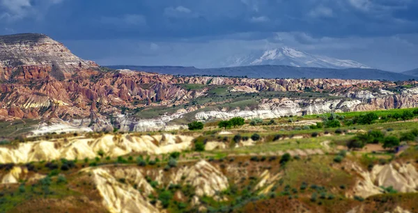 Paisaje Montaña Capadocia Anatolia Turquía Montañas Volcánicas Parque Nacional Goreme —  Fotos de Stock