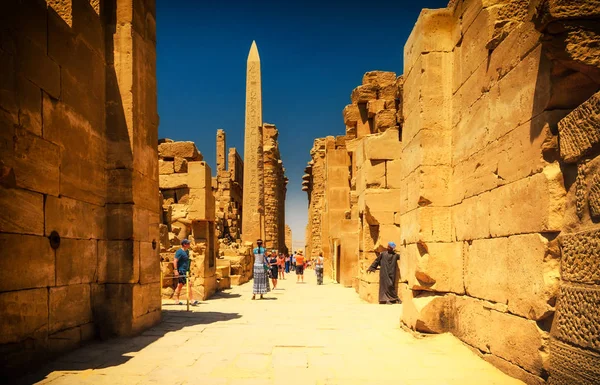 Люксор Египт Атр Неизвестные Туристы Луксоре Апр 2015 Года Египет — стоковое фото