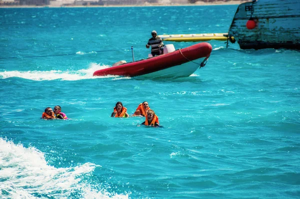 Gouna Egypt April 2015 Unidentified Tourists Water Incident Banana Boat — Stock Photo, Image