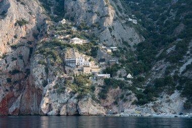 Yunanistan 'ın Karoulia ilçesindeki Münzevi kulübeleri, Athos Dağı