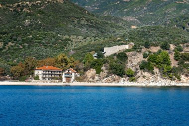 Yunanistan ile Özerk Dağ Devleti arasındaki kara sınırı.