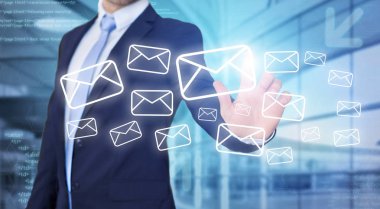 Teknoloji arabirimi ile profesyonel e-posta kutsal kişilerin resmi dokunmadan işadamı