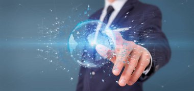 Görünümü veri dünya küre işleme 3d tutan işadamı