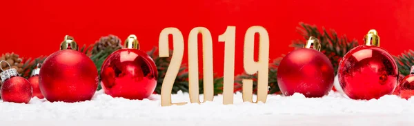 Vista Una Composición Año Nuevo 2019 Con Decoración Navideña — Foto de Stock