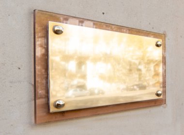 Levha metal işareti görünümünü kadar alay 