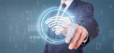WiFi simgesi ile durum ve ikili tutan işadamı kod 3d parçalamak