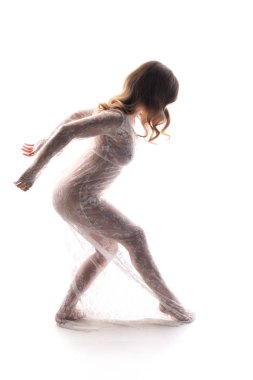 Saf beyaz dantel şal oldukça minyon esmer