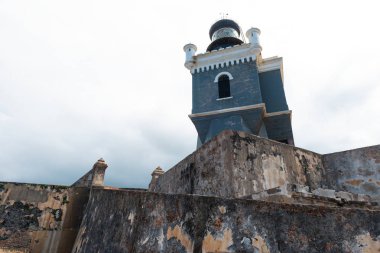 Nöbetçi kulesi, Castillo del Morro.