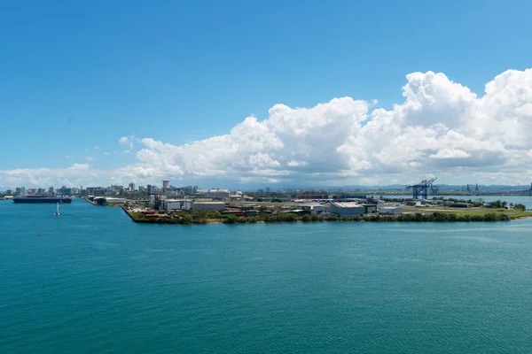 Cargo ship terminal and airport — Stock Photo, Image