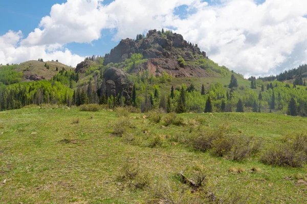 Yüksek dağ Vista — Stok fotoğraf