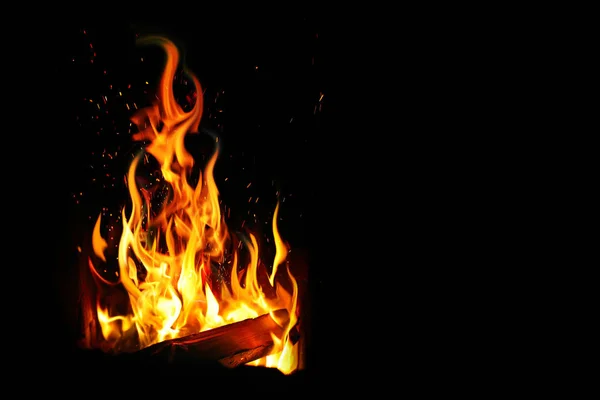Burning log and fire — Stock Photo, Image