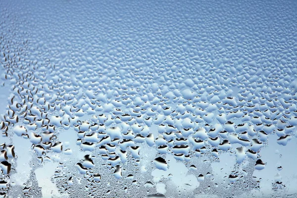 Gotas Agua Vidrio Ventana Húmeda Fondo Abstracto Color Azul — Foto de Stock