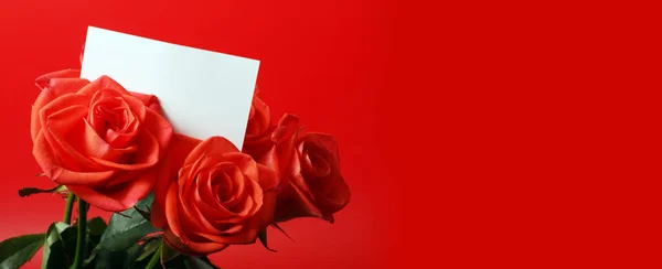 Red Rose Bouquet Wiht Empty Card Frame Horizontal Background — Stock Photo, Image