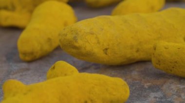 Zerdeçal köklerinin makro görüntüsü