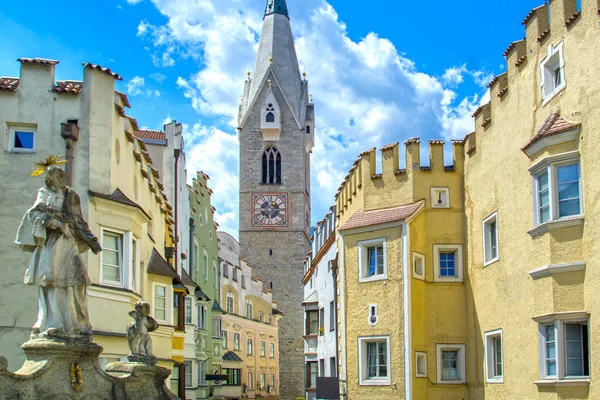 Tour Blanche Centre Sur Église Paroissiale Brixen Bressanone Dans Tyrol — Photo