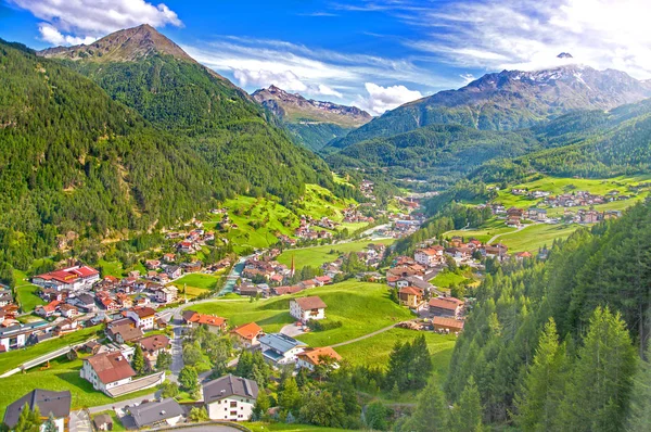 Soelden Estância Montanhosa Austríaca Alpes Verão — Fotografia de Stock