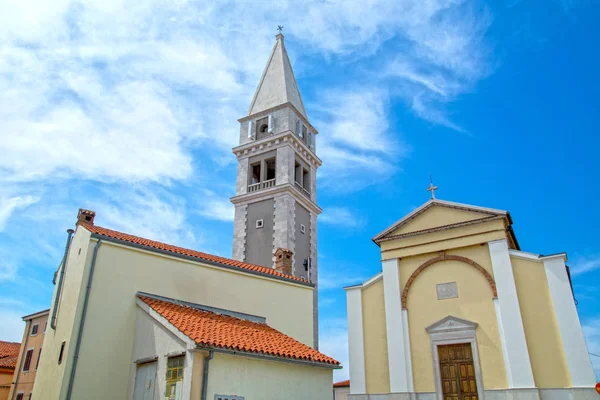 Vrsar Město Istrie Chorvatsko Kostelní Věž — Stock fotografie