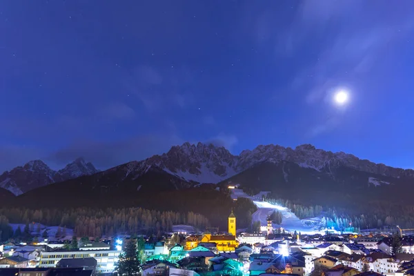 San Candido Innichen Door Nacht Zuid Tirol Alto Adige Italië — Stockfoto