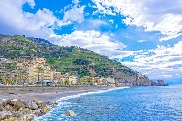 Maiori kasabası, Amalfi sahili, İtalya — Stok fotoğraf