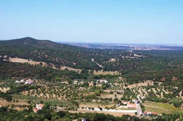 Paisaje cerca del pueblo de Evoramonte, al sur de Portugal — Foto de Stock