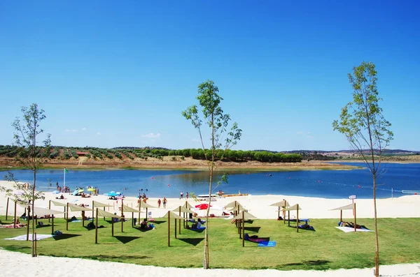 Pláž fluvička poblíž vesnice amieira, Portugalsko — Stock fotografie
