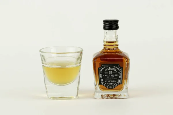 Spencer Wisconsin Gennaio 2019 Mini Bottiglia Whisky Jack Daniel Bicchierino — Foto Stock