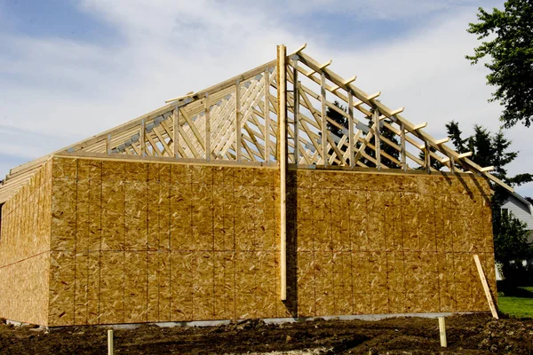 Construcción de edificios nuevos —  Fotos de Stock