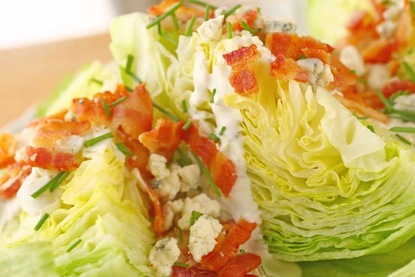 Bacon Blue Cheese Fresh Lettuce Wedges Chives — Stock Photo, Image