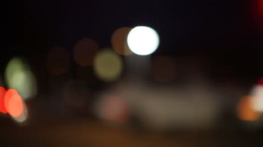Trafik defocused sol dönüş yapma