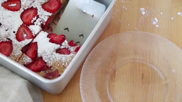 Taking Portion Cake Topped Powdered Sugar Putting Dish — Stock Video