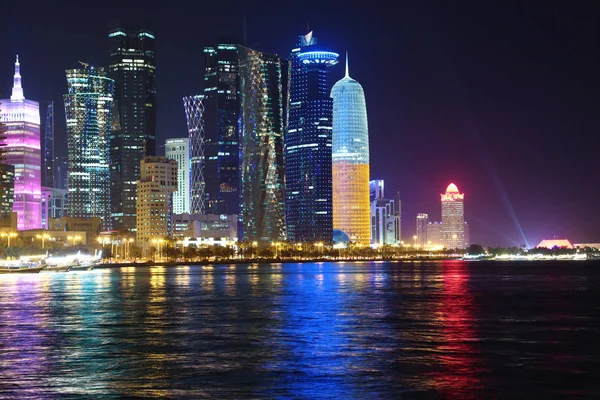 Qatar Doha Maart 2018 Nacht Financiële Centrum Doha Hoofdstad Grootste — Stockfoto