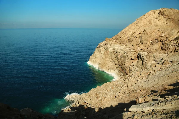 Rocky Shore Dead Sea Hashemite Kingdom Jordan Inglés Depósitos Agua — Foto de Stock