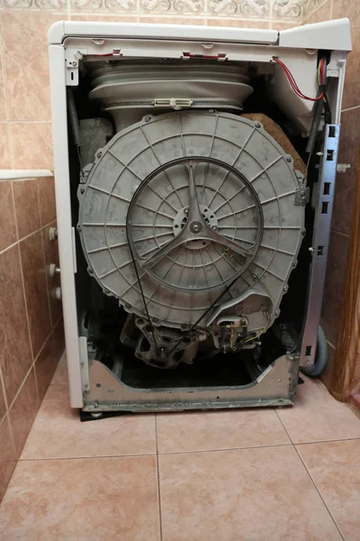 Reparatie Van Huishoudelijke Automatische Wasmachine — Stockfoto