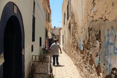 Tunus, Sousse, 28 Haziran 2010: Medine çeyrek insanlarda Sousse, Tunus için