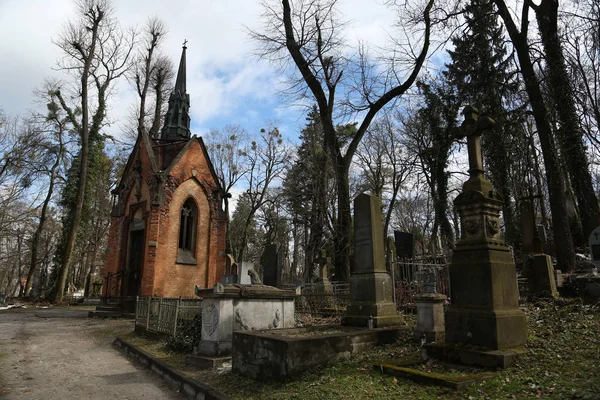 Ukraine Lviv April 2015 Alte Gräber Auf Dem Lychakiv Friedhof — Stockfoto
