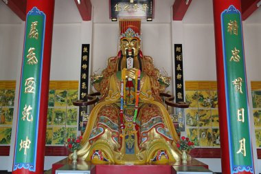 Tayland, Pattaya, 1 Nisan 2014: İç Pattaya, Thailan büyük altın Buddha statue yakınındaki Pratumnak Hill Budist Tapınağı