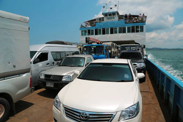 Tailandia Abril 2014 Barco Ferry Listo Para Navegar Isla Koh — Foto de Stock
