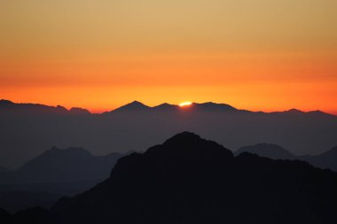 Sina Yarımadası Mısır'daki Musa Dağı'nda şafak