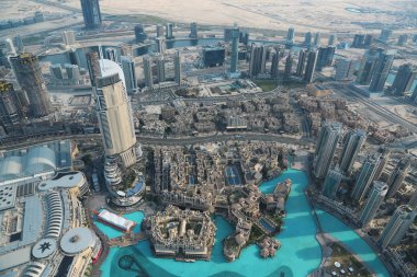 Birleşik Arap Emirlikleri, Dubai, 31 Ocak 2016: Görünüm Dubai downtown Burj Khalifa'nın gökdelenin 125 yerden. En iyi Uluslararası Dubai Kongre ve Sergi Sarayı, Birleşik Arap Emirlikleri, Basra Körfezi, Arap Yarımadası'nda, Orta Doğu