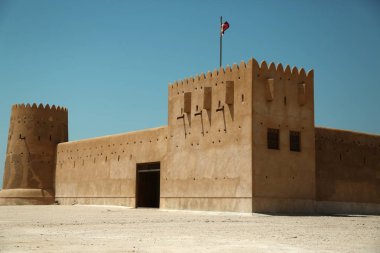 Al Zubara Fort veya Al Zubarah Fort - Şeyh Abdullah bin Jassim Al Sani 1938 yılında, Katar, Basra Körfezi, Arap Peninsul zamanında inşa tarihi Katar askeri Kalesi